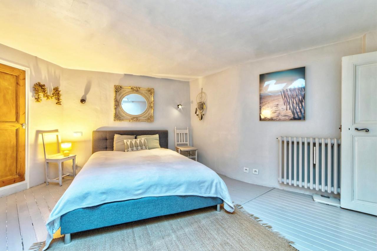 Townhouse Mougins In The Old Village, Fantastic View, Sea And Mountains 外观 照片