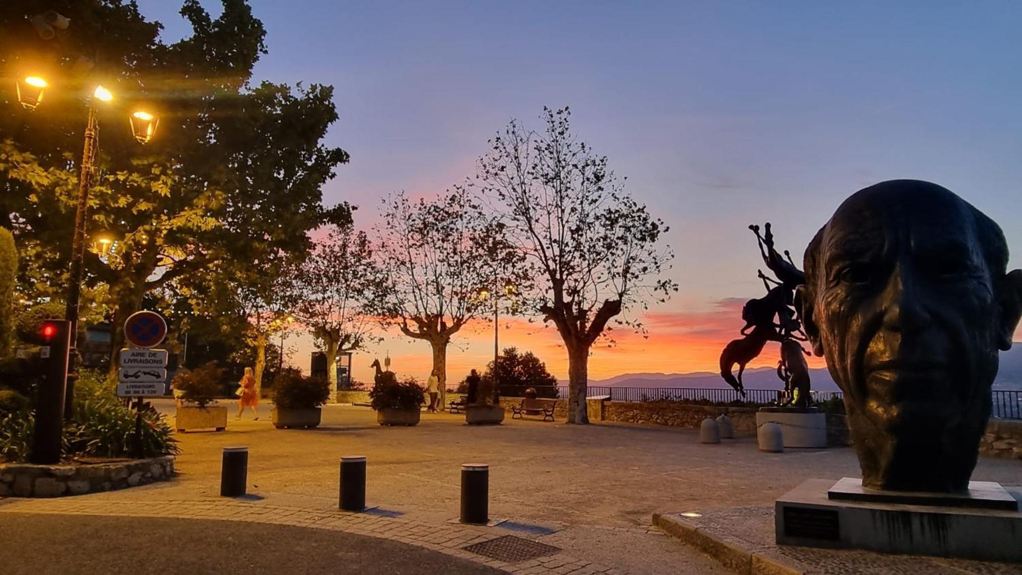 Townhouse Mougins In The Old Village, Fantastic View, Sea And Mountains 外观 照片